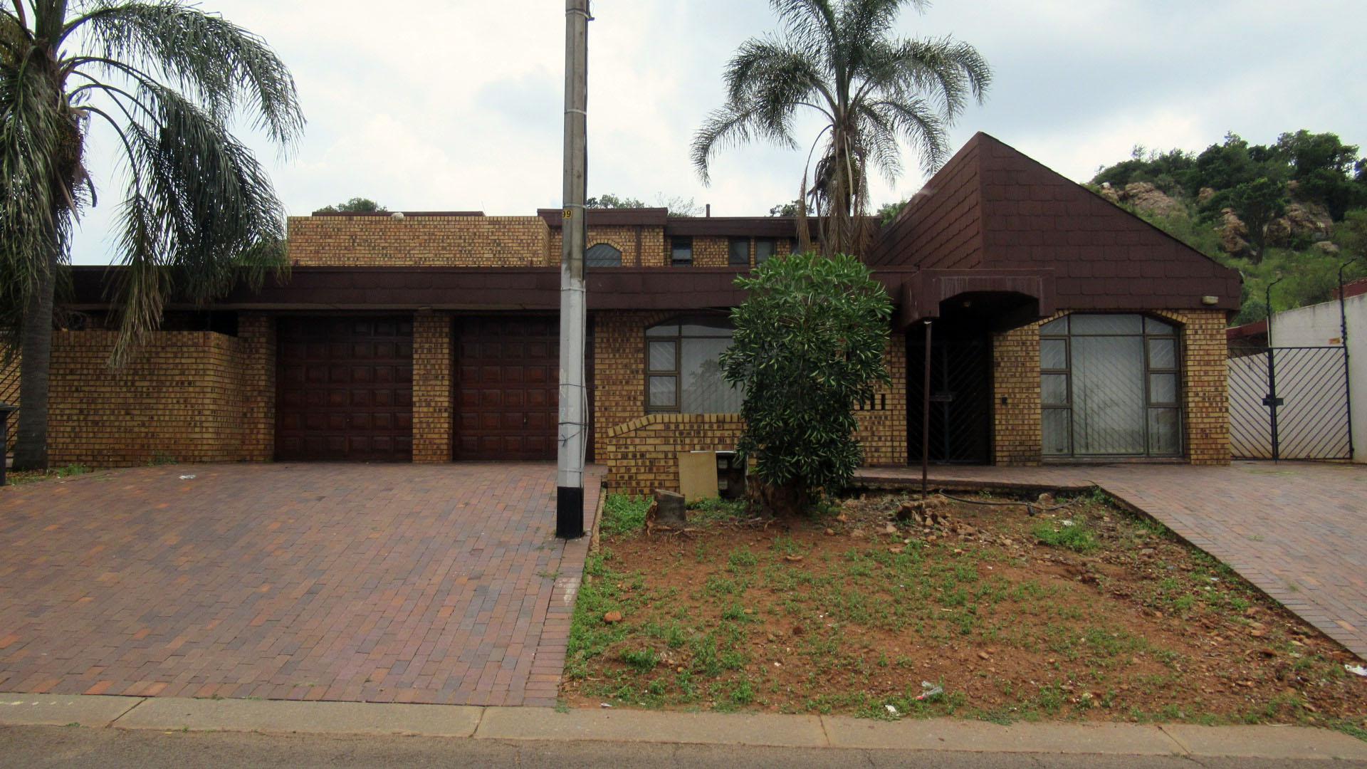 Front View of property in Laudium