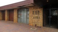 Front View of property in Philip Nel Park