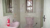 Bathroom 2 - 3 square meters of property in Laudium