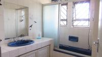 Bathroom 3+ - 8 square meters of property in Laudium