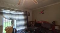 Bed Room 1 - 19 square meters of property in Visagiepark