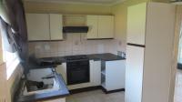 Kitchen - 10 square meters of property in Oberholzer