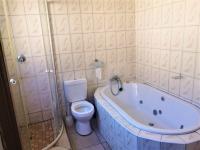  of property in Bendor