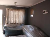 Lounges - 14 square meters of property in Watervalspruit (Midrand)