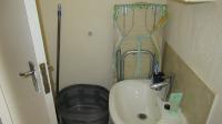 Bathroom 1 - 5 square meters of property in Dawn Park