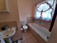 Bathroom 1 - 5 square meters of property in Dawn Park