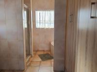 Main Bathroom - 10 square meters of property in Naturena