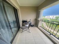 Balcony of property in Maroeladal