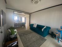Lounges of property in Maroeladal