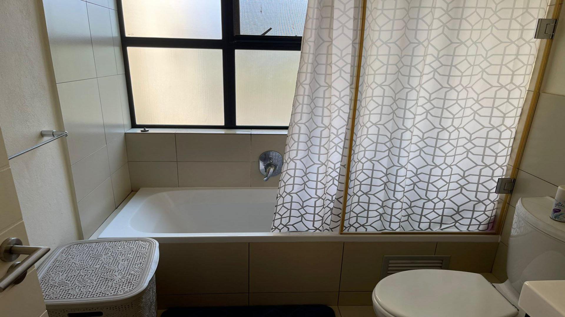 Bathroom 1 - 4 square meters of property in North Riding A.H.