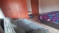 Bed Room 2 - 17 square meters of property in Lephalale (Ellisras)