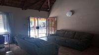 Lounges - 14 square meters of property in Lephalale (Ellisras)