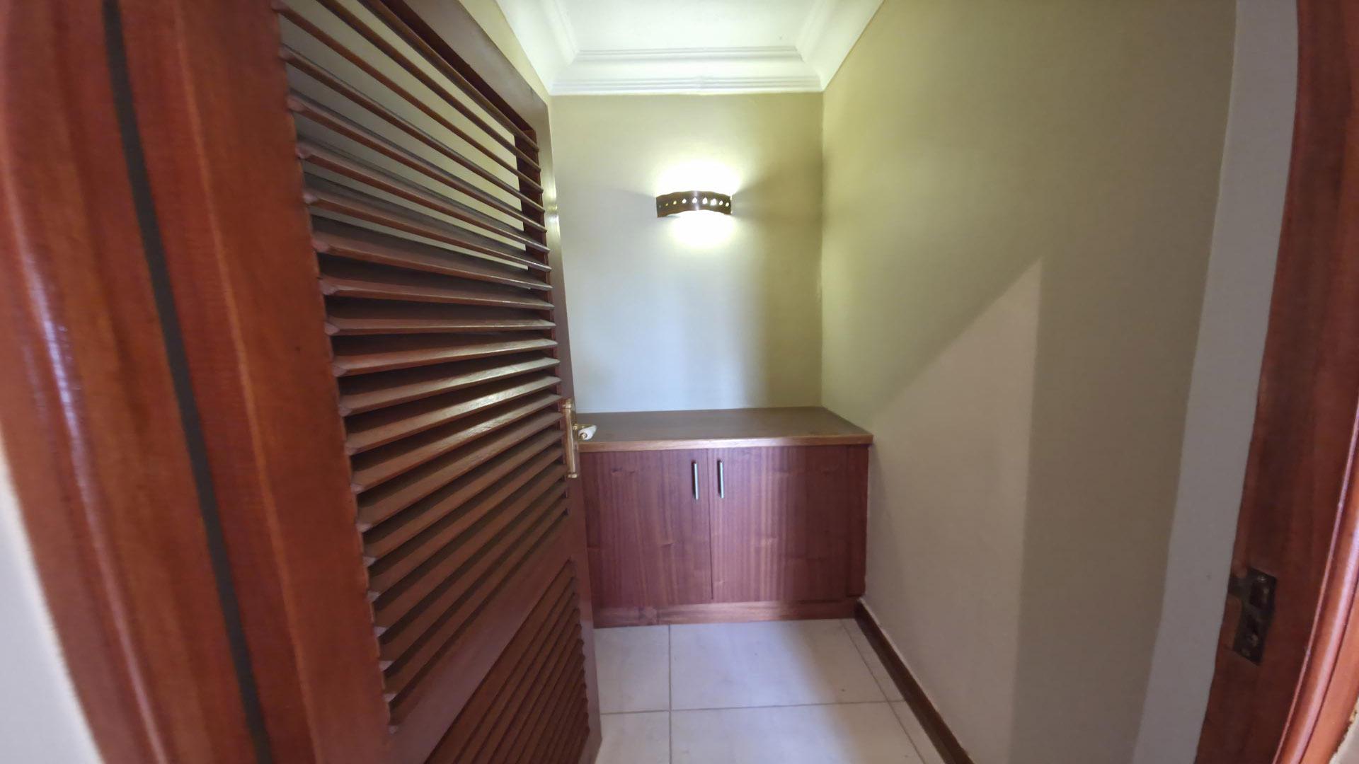 Spaces of property in Ifafi