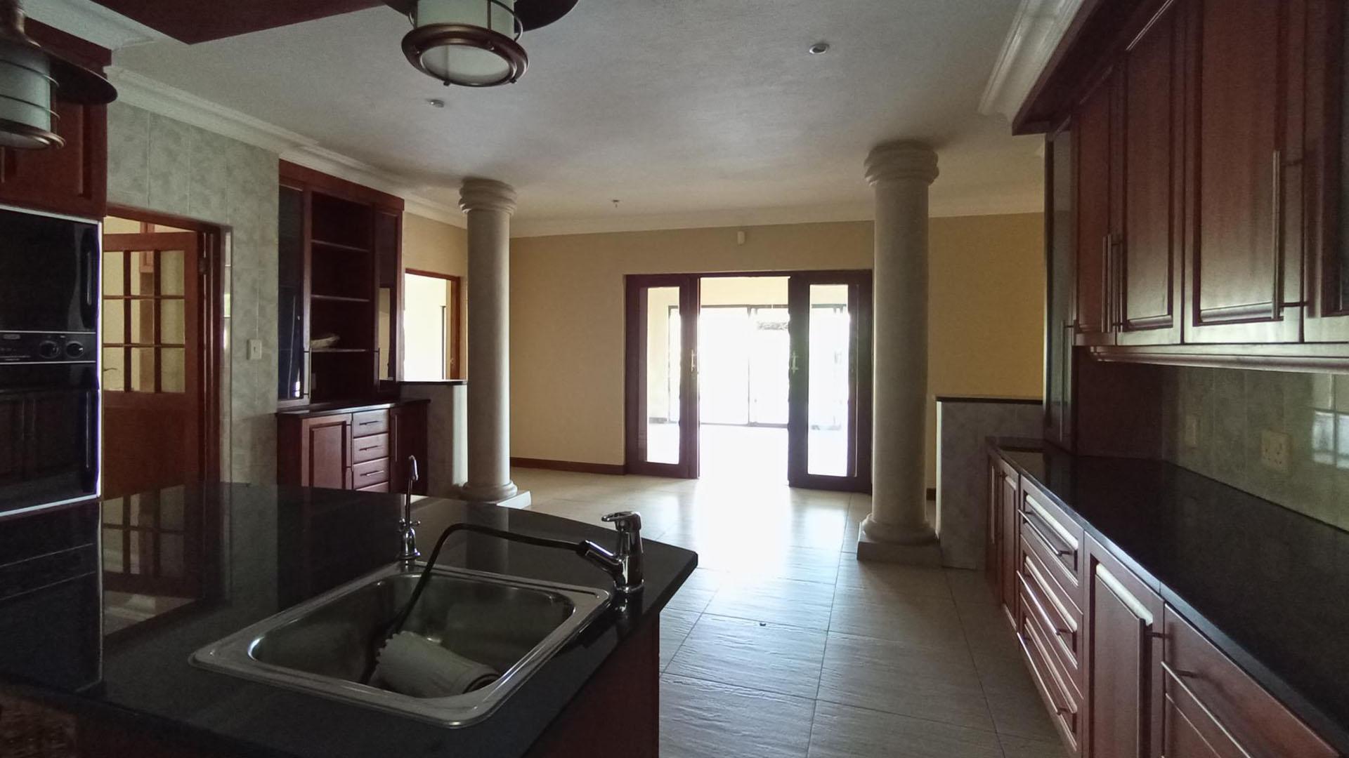 Kitchen - 47 square meters of property in Ifafi