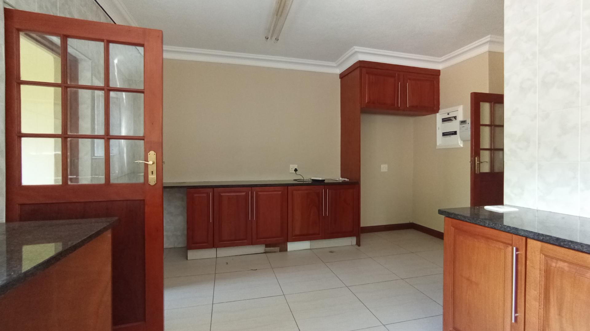 Scullery - 27 square meters of property in Ifafi