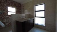 Main Bathroom - 11 square meters of property in Ifafi