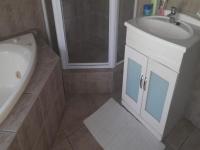 Bathroom 1 of property in Potchefstroom