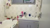Bathroom 1 - 3 square meters of property in Lenasia South