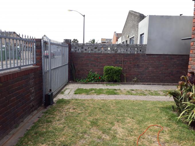 3 Bedroom House for Sale For Sale in Belhar - MR479233