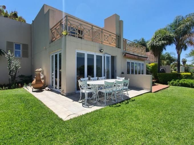 3 Bedroom Simplex for Sale For Sale in Caribbean Beach Club - MR479278
