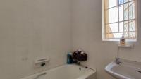 Bathroom 1 - 5 square meters of property in Eastleigh