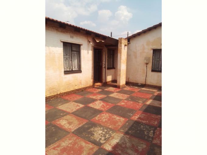 3 Bedroom House for Sale and to Rent For Sale in Soweto - MR479340