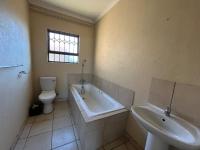 Bathroom 2 of property in Vanderbijlpark
