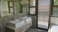 Main Bathroom - 12 square meters of property in Parys