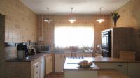 Kitchen - 25 square meters of property in Eden Glen