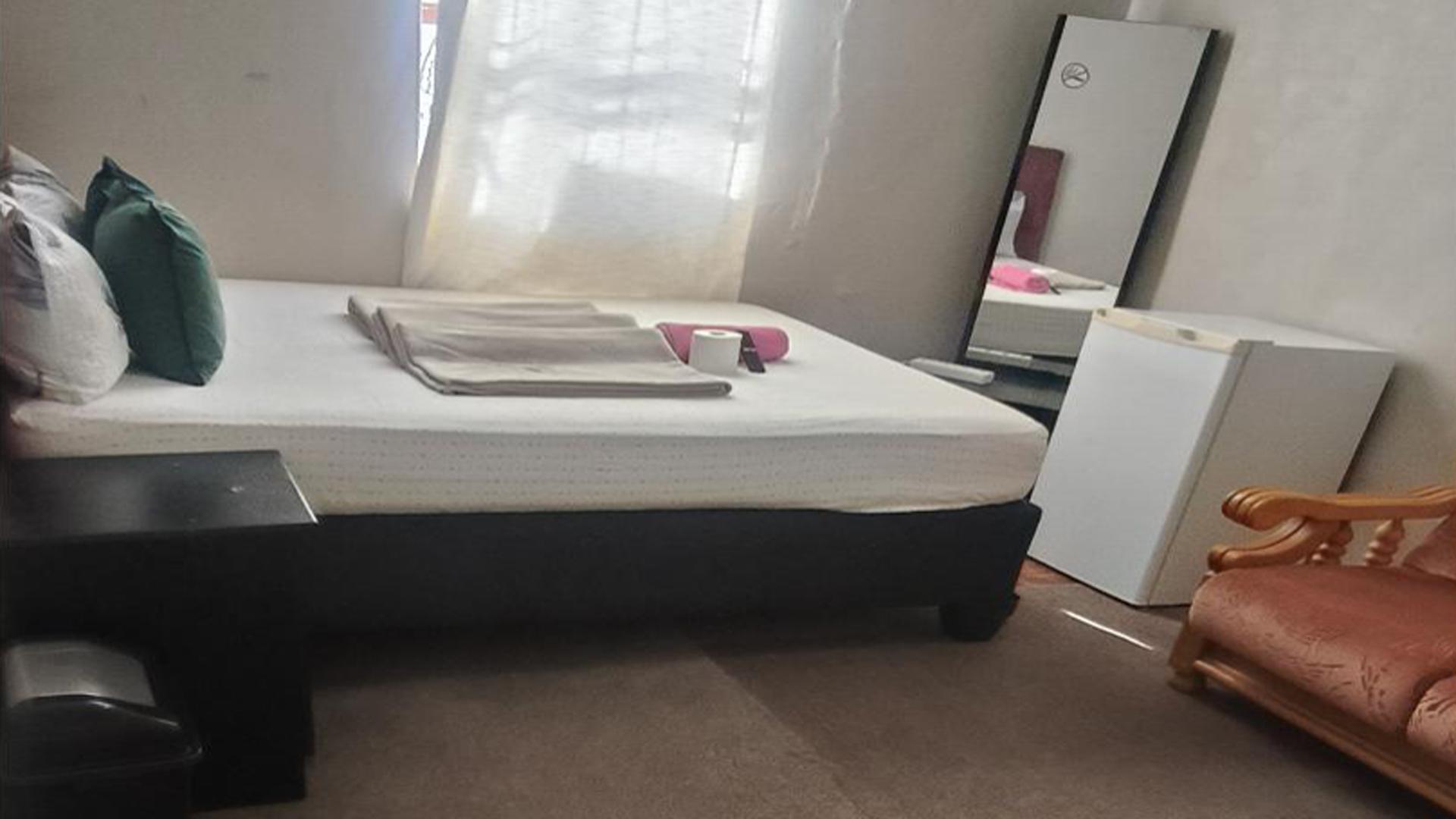 Bed Room 2 of property in Woodstock