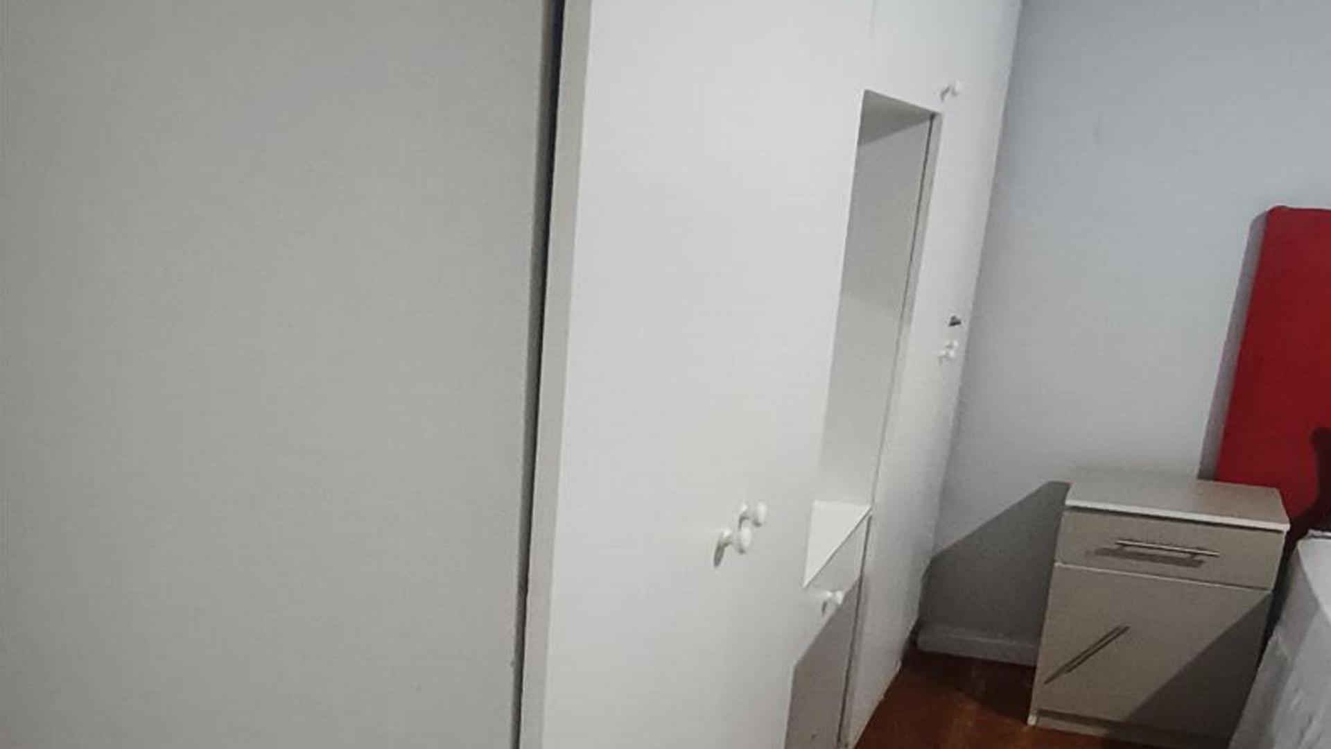 Bed Room 3 of property in Woodstock