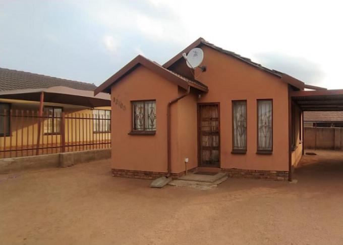 FNB SIE Sale In Execution 2 Bedroom House for Sale in Mabopane - MR480567