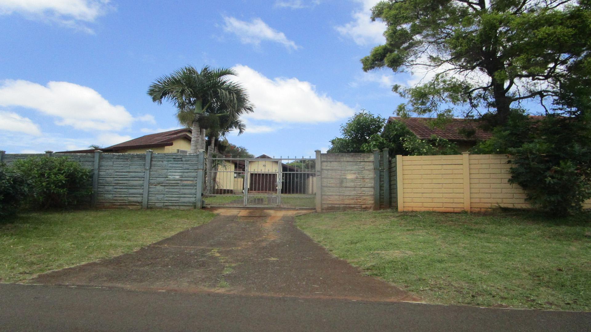 Front View of property in Grantham Park