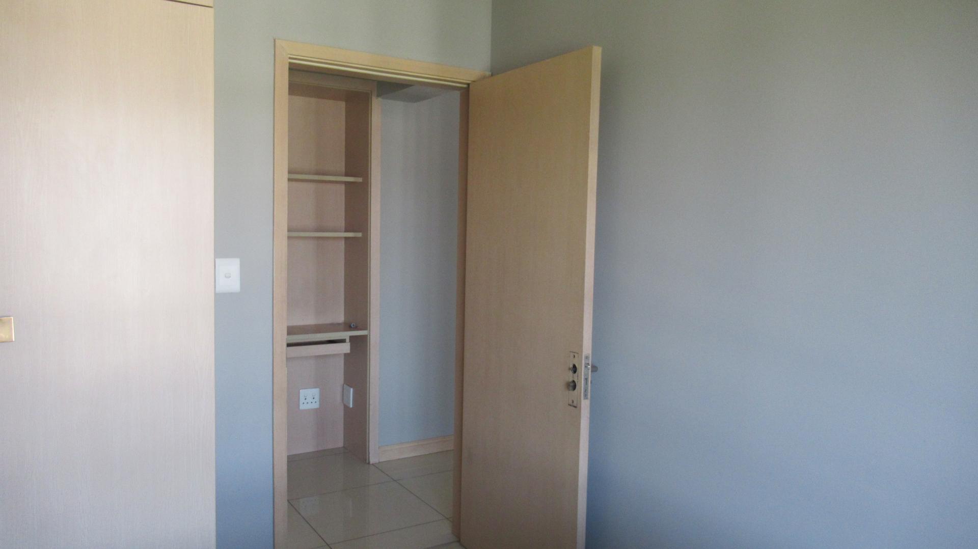 Bed Room 1 - 9 square meters of property in Noordwyk