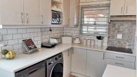 Kitchen - 14 square meters of property in Strandfontein