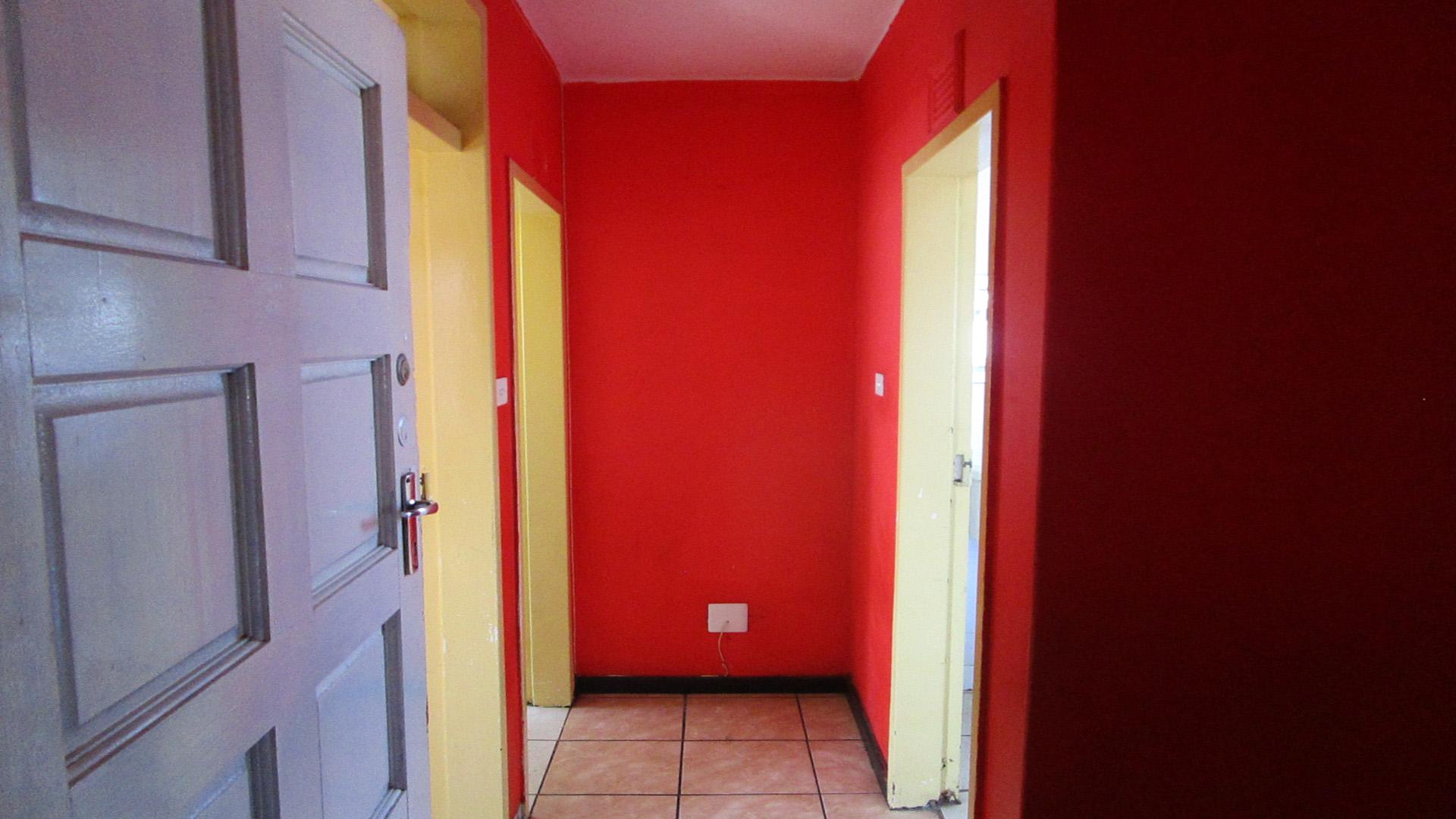 Spaces - 5 square meters of property in South Beach