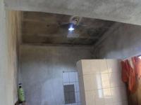 Bathroom 1 of property in Barberton