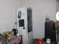 Kitchen of property in Barberton