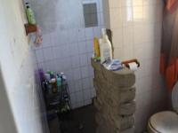Bathroom 1 of property in Barberton