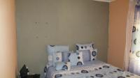Bed Room 2 - 14 square meters of property in Cosmo City