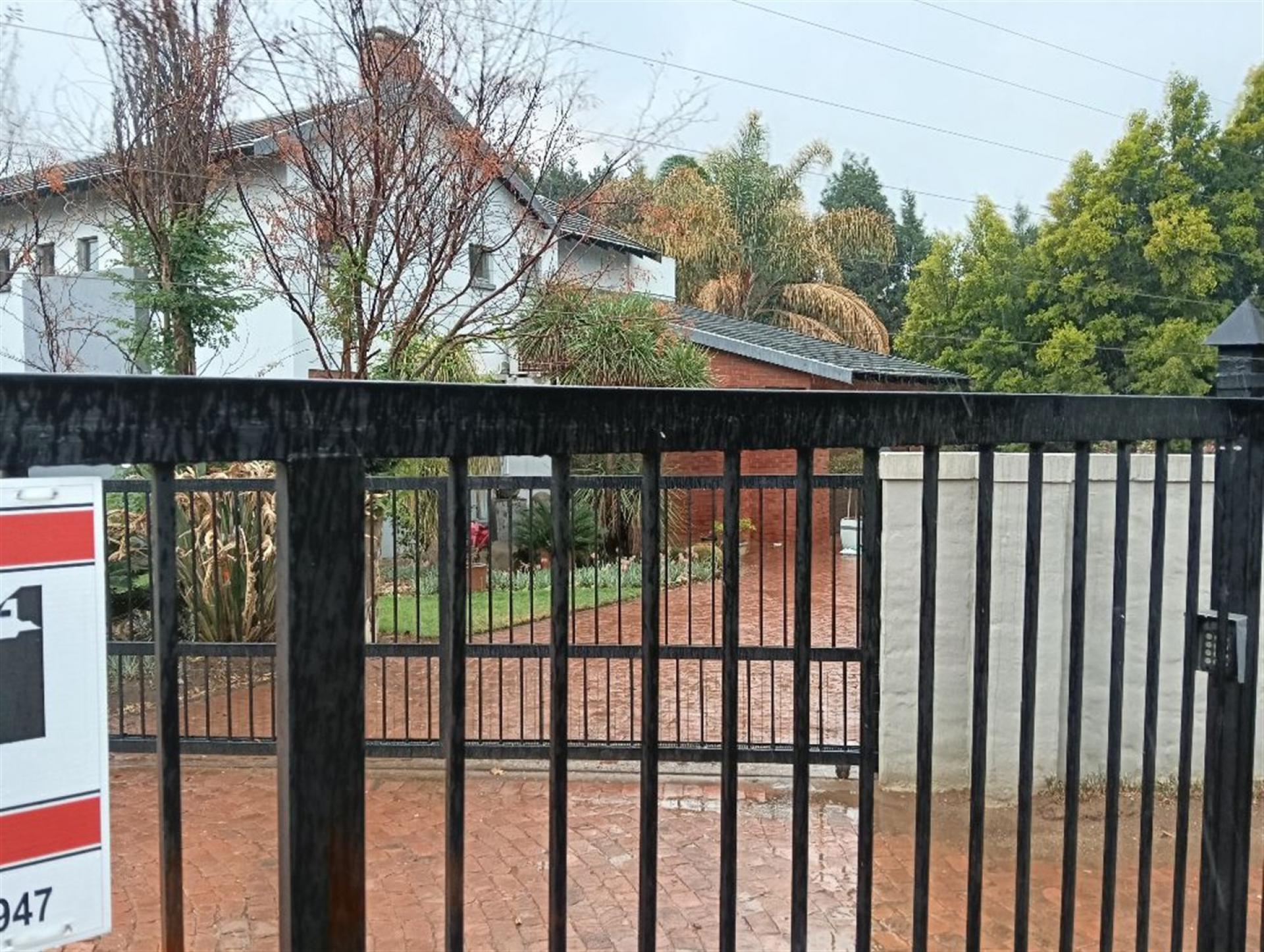 Front View of property in Tijger Vallei