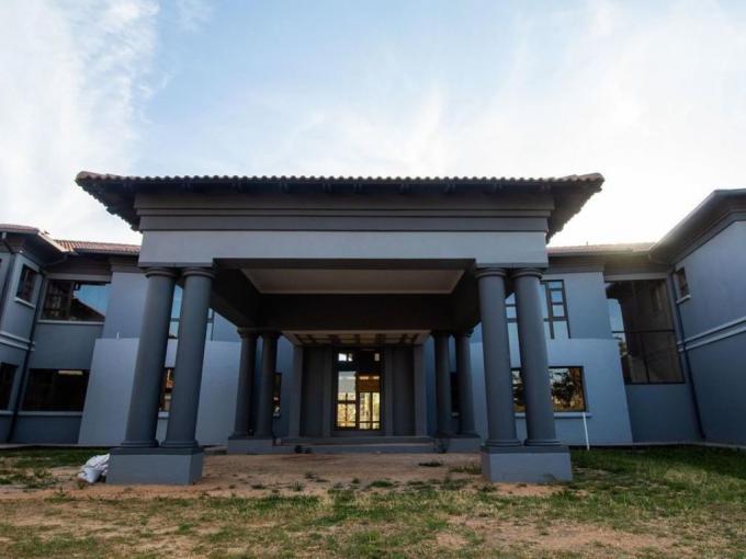 12 Bedroom House for Sale For Sale in Saddlebrook Estate - MR481317