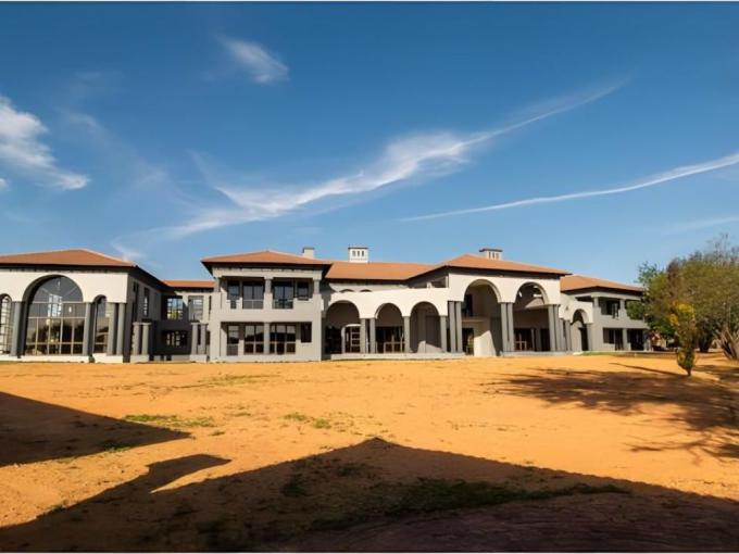12 Bedroom House for Sale For Sale in Saddlebrook Estate - MR481317