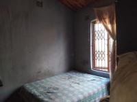 Bed Room 2 of property in KwaMashu
