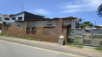 Front View of property in Bluff