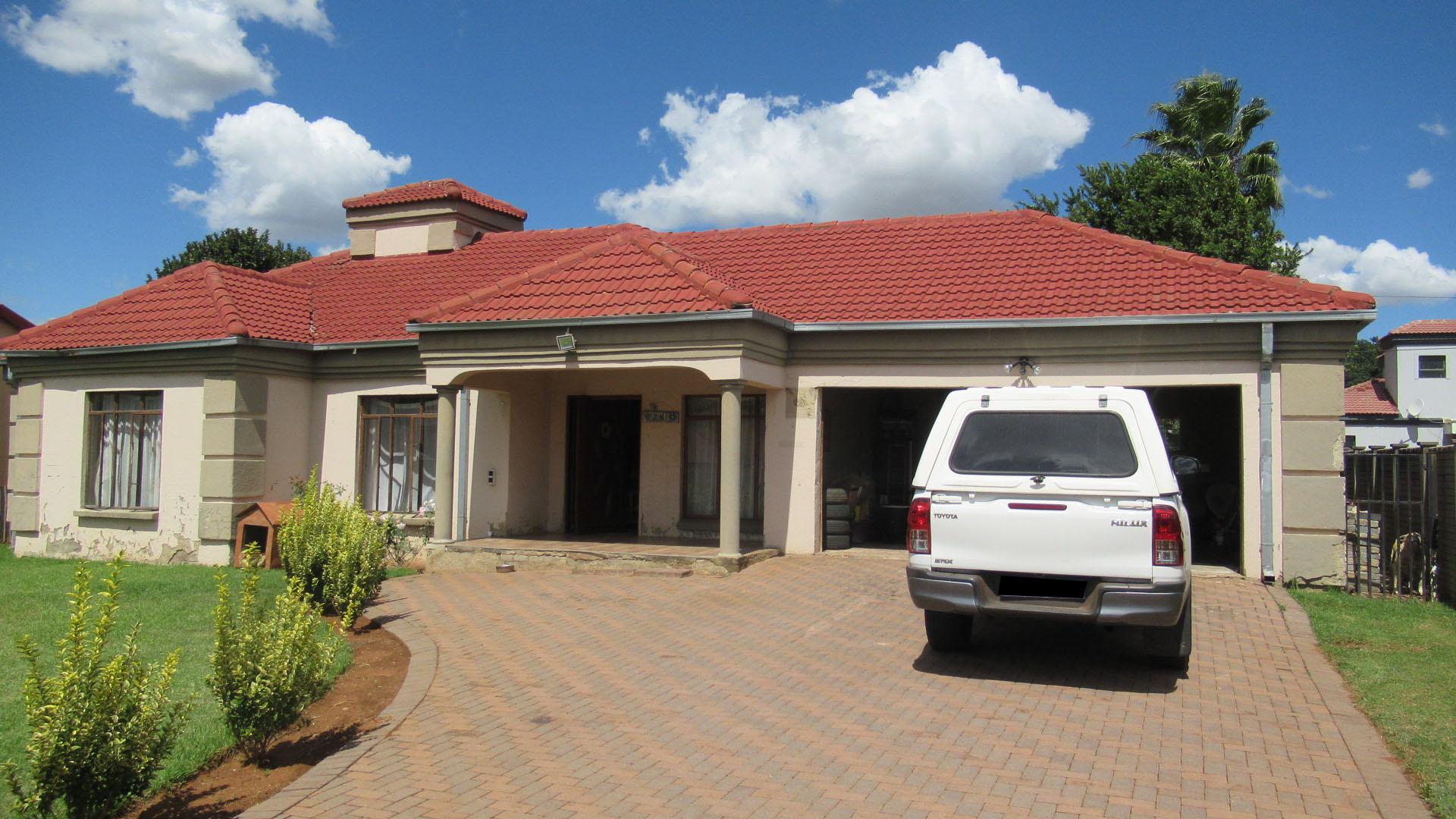 Standard Bank EasySell 3 Bedroom House for Sale in Vaalpark