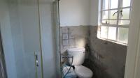 Bathroom 1 - 6 square meters of property in Albertville