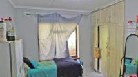 Bed Room 2 - 14 square meters of property in Westridge