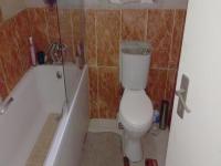 Bathroom 1 of property in Bethelsdorp