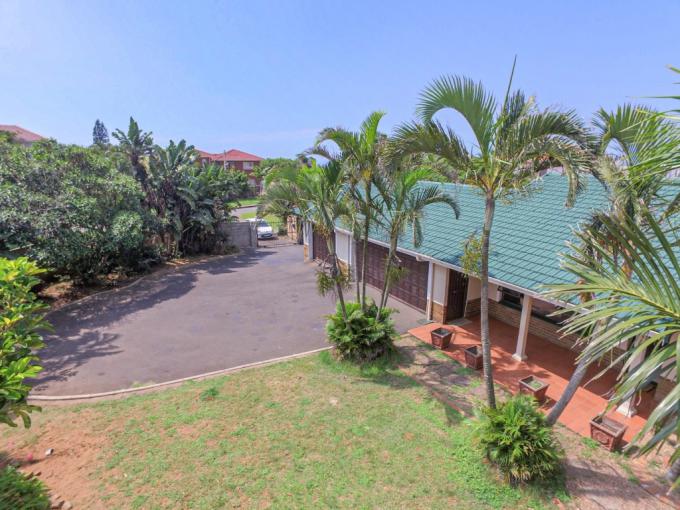 3 Bedroom House for Sale For Sale in Athlone Park - MR482275